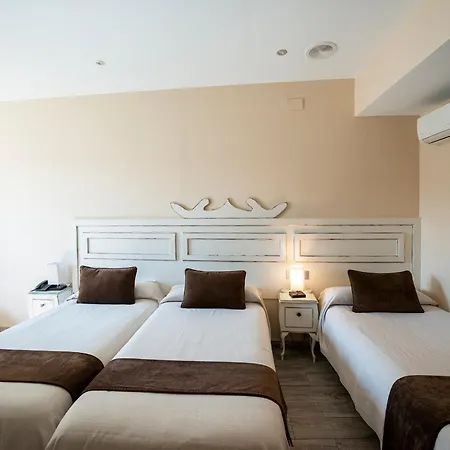 Mezquita Hotel 2*